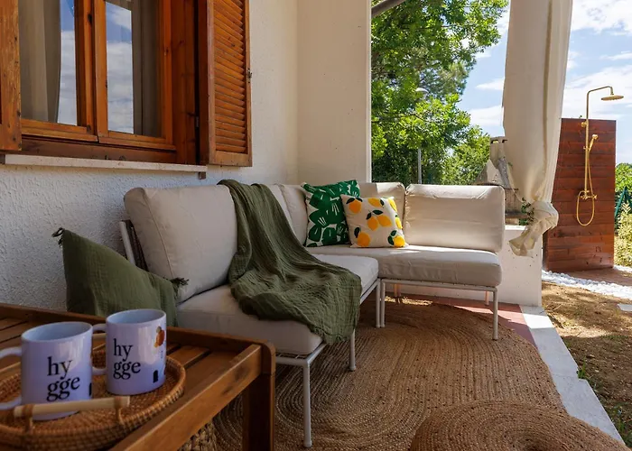 Hygge Al Conero - *